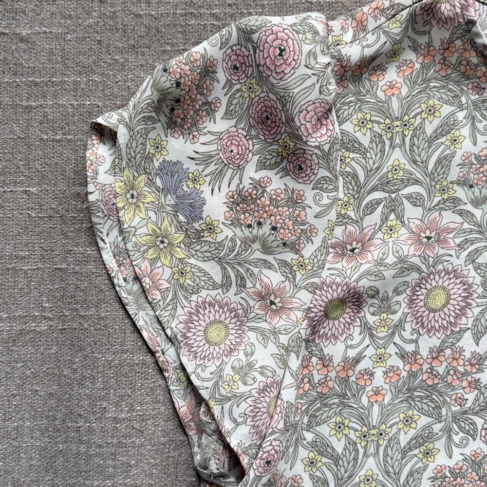 Loft Blouse - Picture 3 of 4
